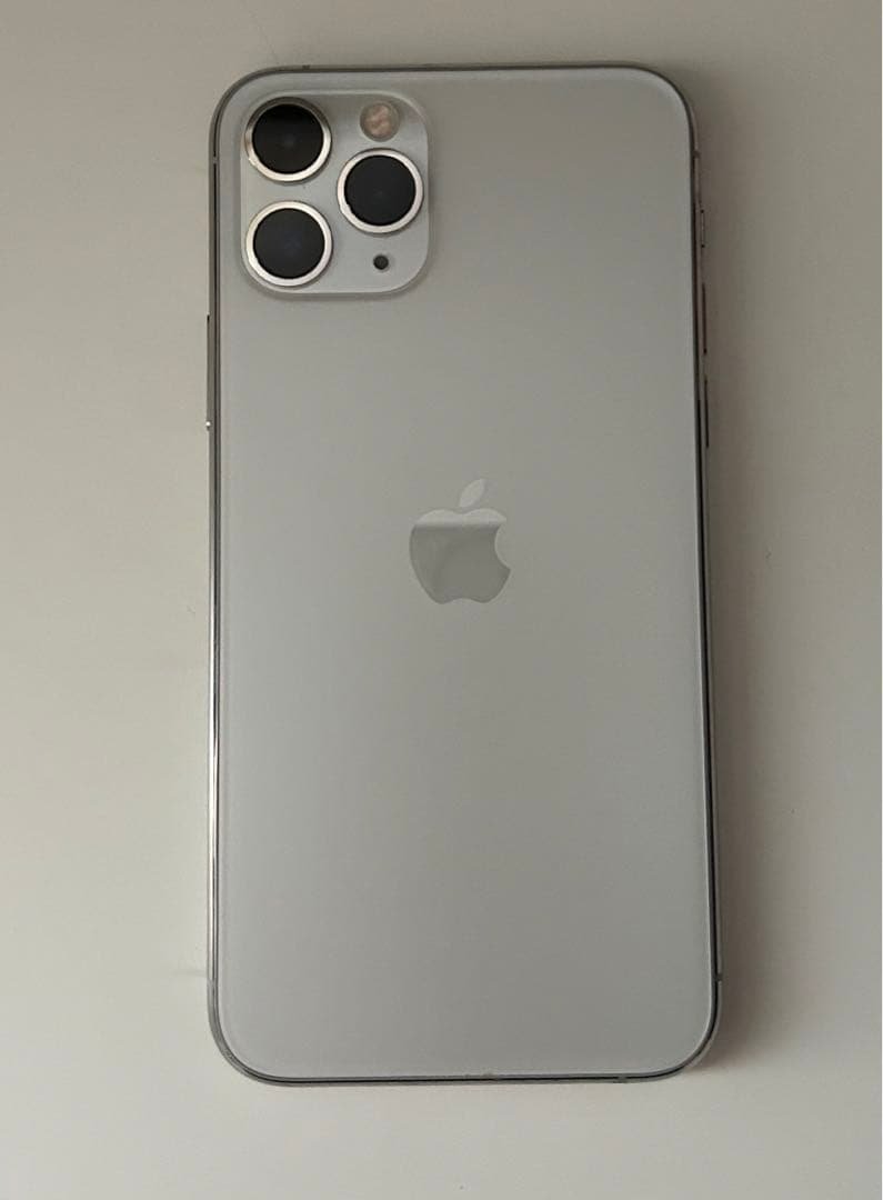 iPhone 11 Pro シルバー 256 GB SIMフリー