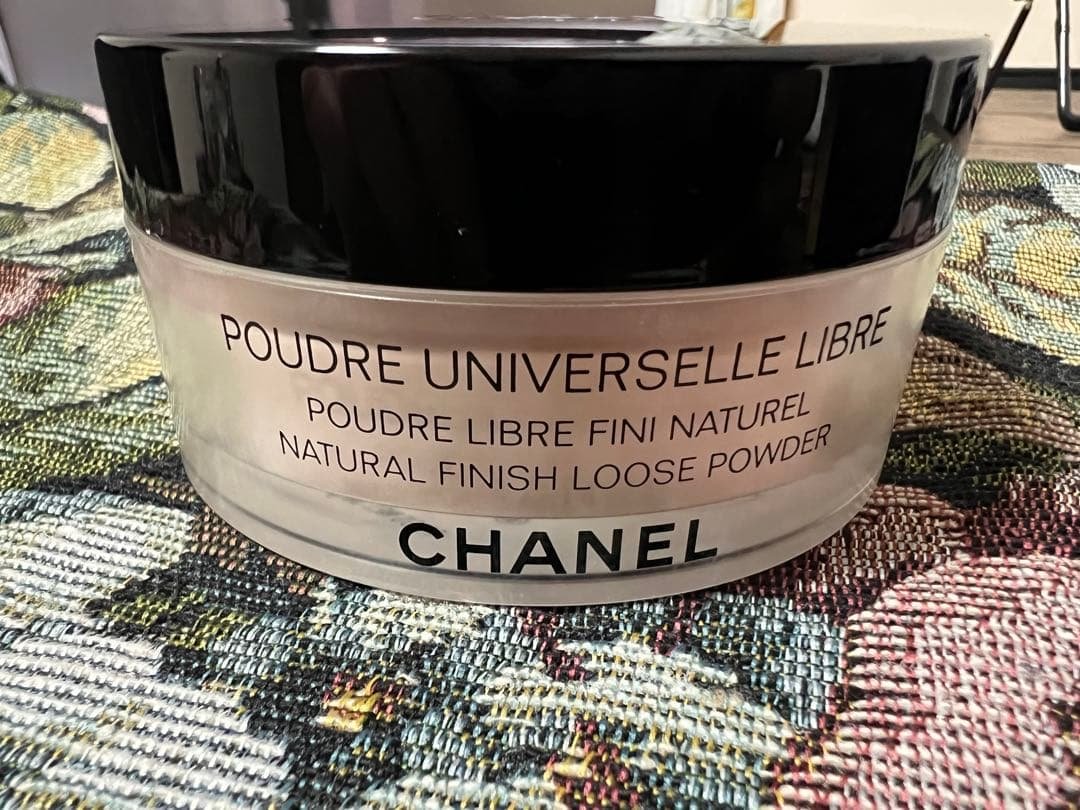 ファンデーション CHANEL POUDRE UNIVERSELLE LIBRE 12
